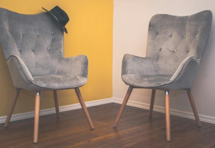 Like new Chairs