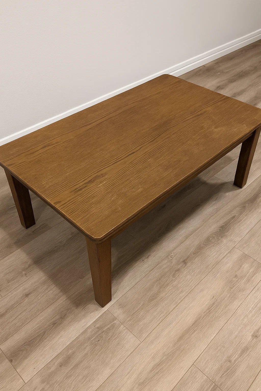 Modern Oak-Finish Coffee Table – FREE to Collect!