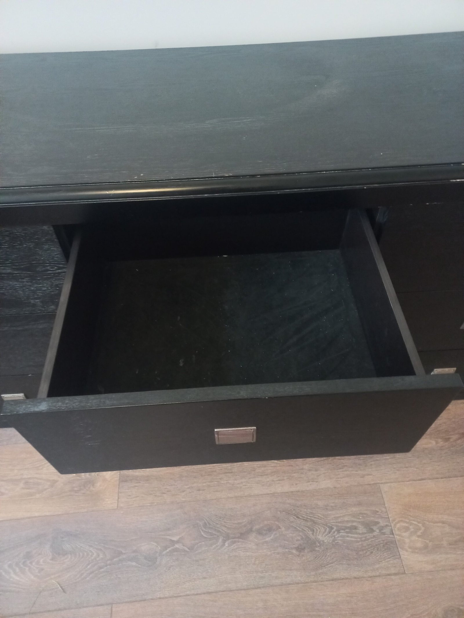 Black 9-Drawer Wooden Chest of Drawers